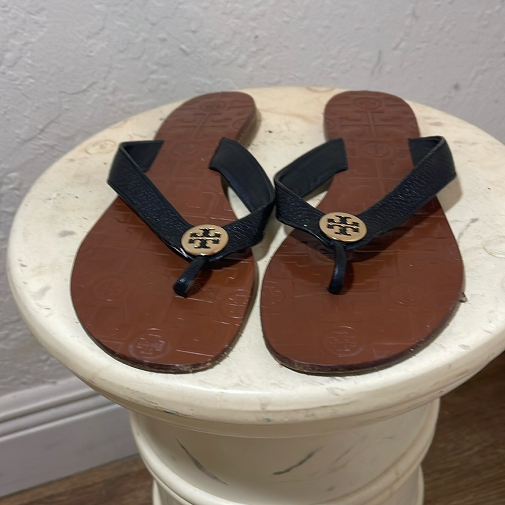 Wild Diva Flip flops/ Women/7